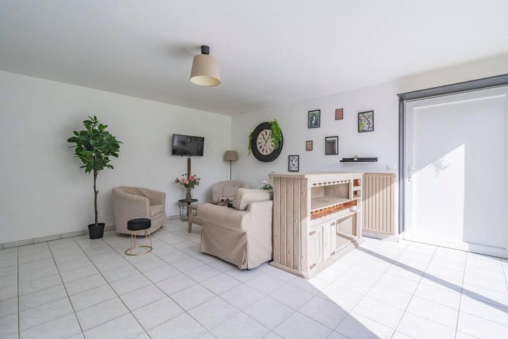 Logis Du Lys Apartment Boult-sur-Suippe Exterior photo